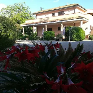 agriturismo-podere-san-carlo.it-tuscanyhotel.com/